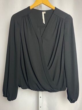 Bellatrix Womenʻs Black V-Neck Long Sleeve Flowing Surplice Wrap Blouse XS
